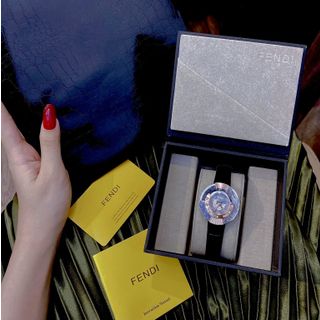 Đồng hồ nữ FENDY POLICROMIA DIAMOND giá sỉ