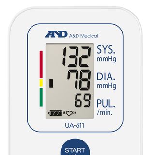 Máy Đo Huyết Áp Bắp Tay Tự Động UA-611