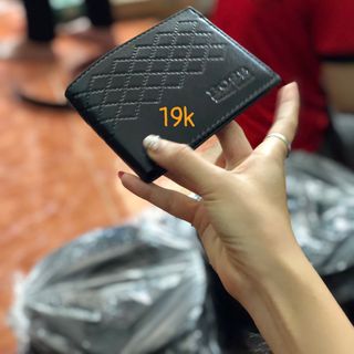 Ví da giá 19K