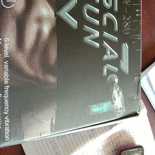 Súng Massage Thế Hệ lll , 4 Đầu Căn Bản - 1 Cái Cũng Giao Ngay