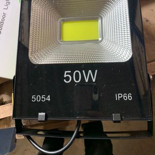 Đèn pha LED chiếu biển quảng cáo công suất 50w giá sỉ