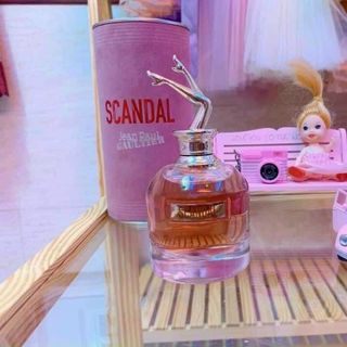 Nước hoa scandal