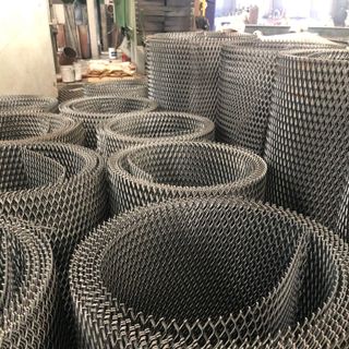 lưới thép hình thoi, lưới kéo giãn, lưới dập giãn