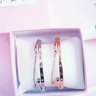 Vòng tay thời trang cao cấp 2021