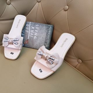 Dép kiểu số 7 sỉ rẻ 42 k bao