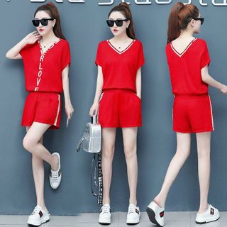 Đồ bộ short nữ thể thao cổ V TT470