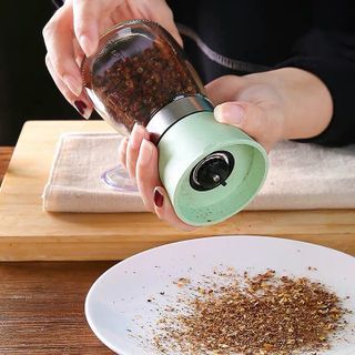 Cối xay tiêu thủy tinh, dụng cụ xay tiêu thủy tịnh, lọ xay tiêu cầm tay