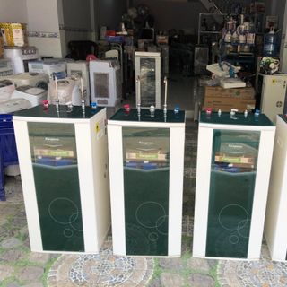 Máy lọc nước nóng lạnh Kangaroo 9 lõi lọc - Hàng trưng bày