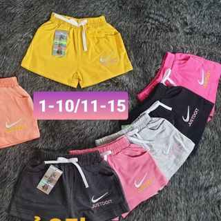 Xưởng may trẻ em.1