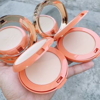 Phấn 2 tầng Karite và Kiss Beauty kim cương siêu đẹp