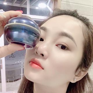 Kem Dưỡng Trắng Da Cao Cấp Fiona