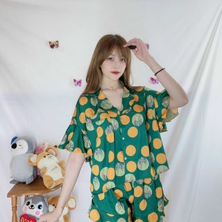 Lụa đùi tay cánh dơi