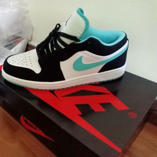 JD xanh đen trắng