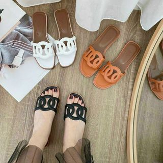 Dép nữ xinh xắn đẹp thời trang.
