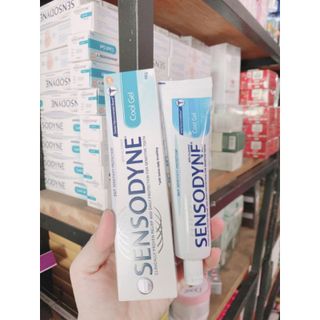 kem đánh răng sensodyne