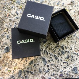 Hộp đồng hồ màu đen giấy cứng