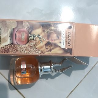 nước hoa đôi chân nhỏ