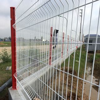 Mẫu Hàng Rào Lưới Thép, Ưu Điểm Của Việc Sử Dụng Hàng Rào Lưới Thép