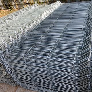 Mẫu Hàng Rào Lưới Thép, Ưu Điểm Của Việc Sử Dụng Hàng Rào Lưới Thép
