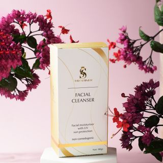 Sữa Rửa Mặt Tinh Chất Trà Xanh Dr.Shindy FACIAL CLEANSER