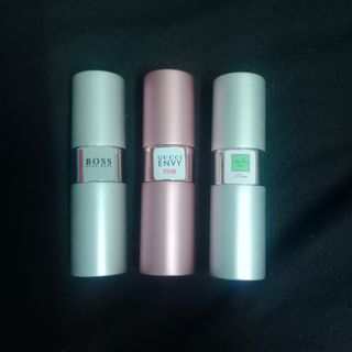 Nước hoa xoay thỏi son