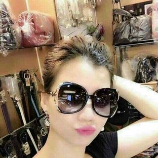 KÍNH THỜI TRANG NỮ