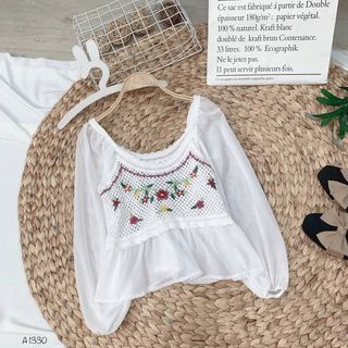 Áo len móc hoa 2 màu trắng - be A1329 A1330