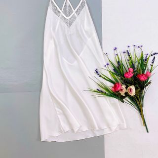 VÁY NGỦ 10