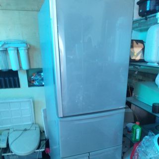 Tủ lạnh bãi nhật