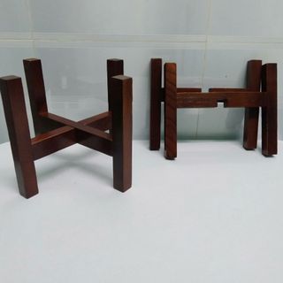 KỆ GỖ ĐỂ CHẬU HOA MÀU NÂU, CHÂN VUÔNG