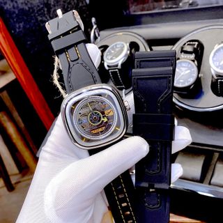 Đồng hồ nam SEVENNFRIDAY T3/02 RUNWAY LIMITED EDITION