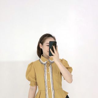 Áo kiểu phối ren cổ