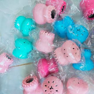 Sét 10 bé Bạch tuộc rửa mặt