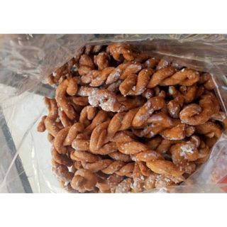 Bánh quẩy xoắn đường