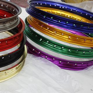 Niềng Banzai 1 Màu 1.40 & 1.60 x 17 Made In Thailand