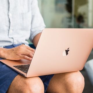 MacBook Air 2019 13 inch New 100%