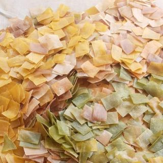 Bánh phồng tôm Năm Căn