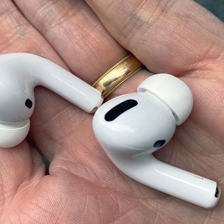 Tai Nghe Apple Airpods Pro REP 1:1 Hồng Ngoại CheckSetting Định Vị Icloud Sạc Không Dây Qi