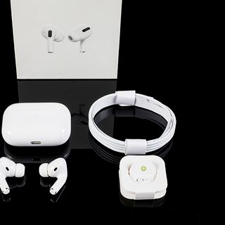 Tai Nghe Apple Airpods Pro REP 1:1 Hồng Ngoại CheckSetting Định Vị Icloud Sạc Không Dây Qi