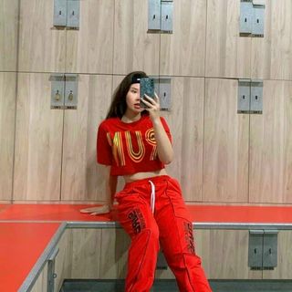 Bộ tập zumba cao cấp áo crotop quần jogger