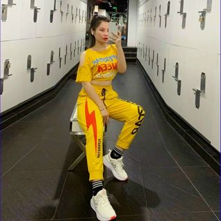 Bộ tập zumba áo hở vai quần dài
