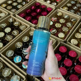 Xịt thơm body Victoria’s Secret