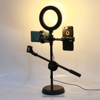 Đèn Livestream 4in1 Để Bàn Có Chân Đỡ Micro Live stream 2 Điện Thoại kèm đèn 16cm