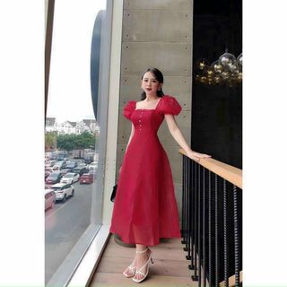 Đầm xoè tay phồng phối nút ngực
