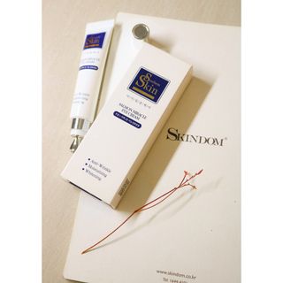 Kem dưỡng mắt Skin