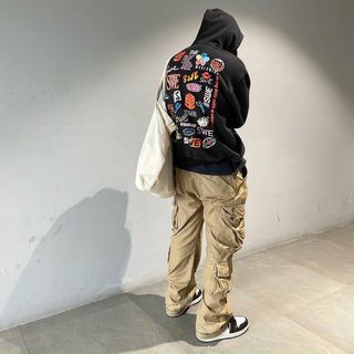 Áo khoác dù in nhiều hoạ tiết thời trang phong cách