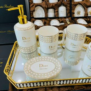 Bộ Đồ Dùng Phòng Tắm Sứ Trắng Viền Vàng Cao Cấp
