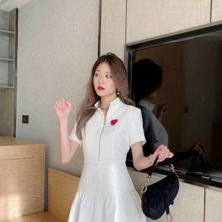 Đầm DR TK siêu đẹp xinh trẻ.