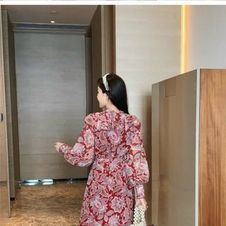 Đầm siêu đẹp siêu trẻ.