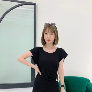 Váy cotton ly eo xẻ đùi